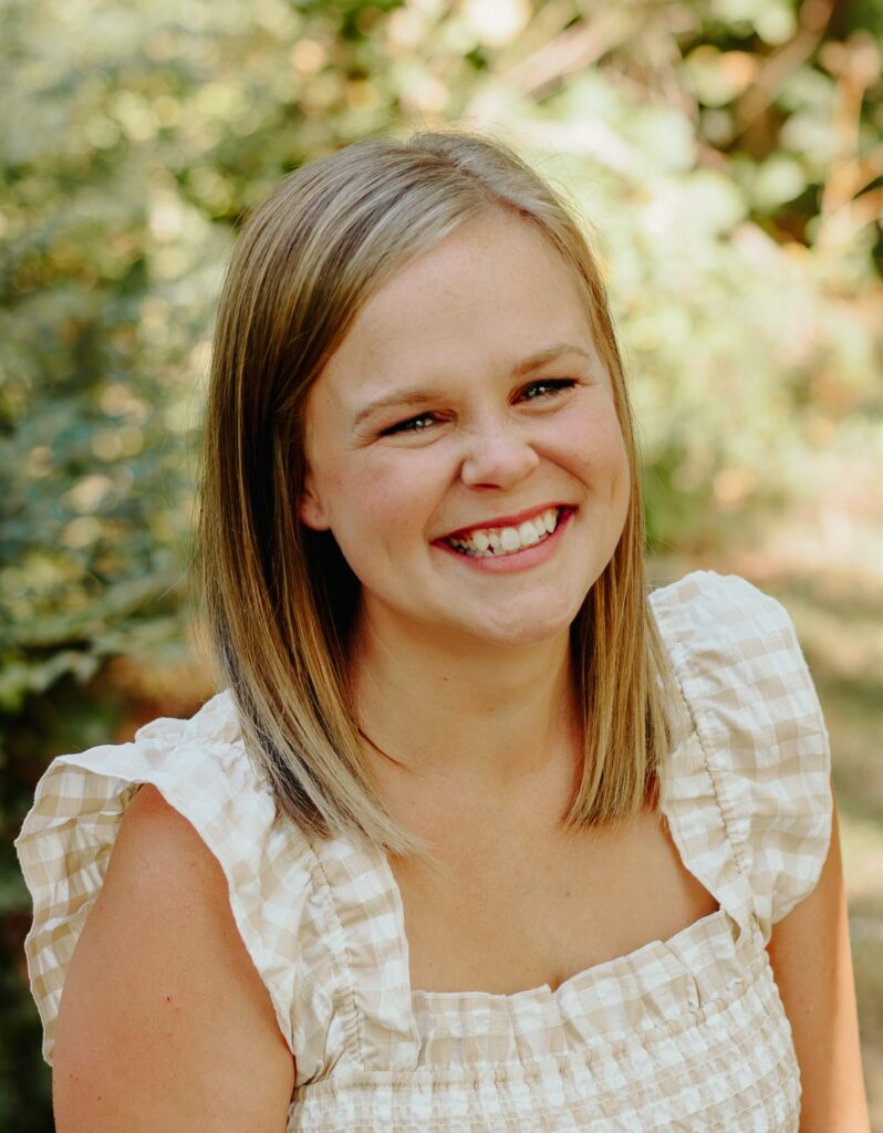 Megan Bonicelli, smiling portrait, doula OKC Edmond